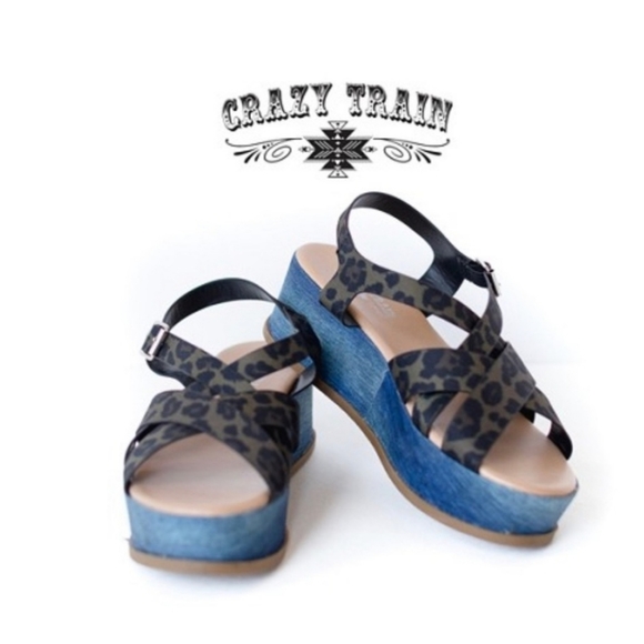 WILD DENIM WEDGES - Picture 3 of 4